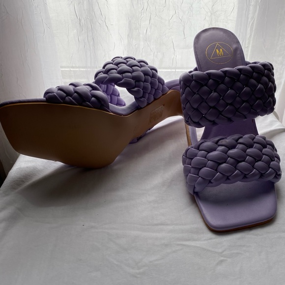 SOLD - Picture 3 of 5